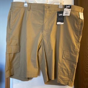 NWT Lee® Men's Hybrid Motion Flex Regular Fit Cargo Shorts